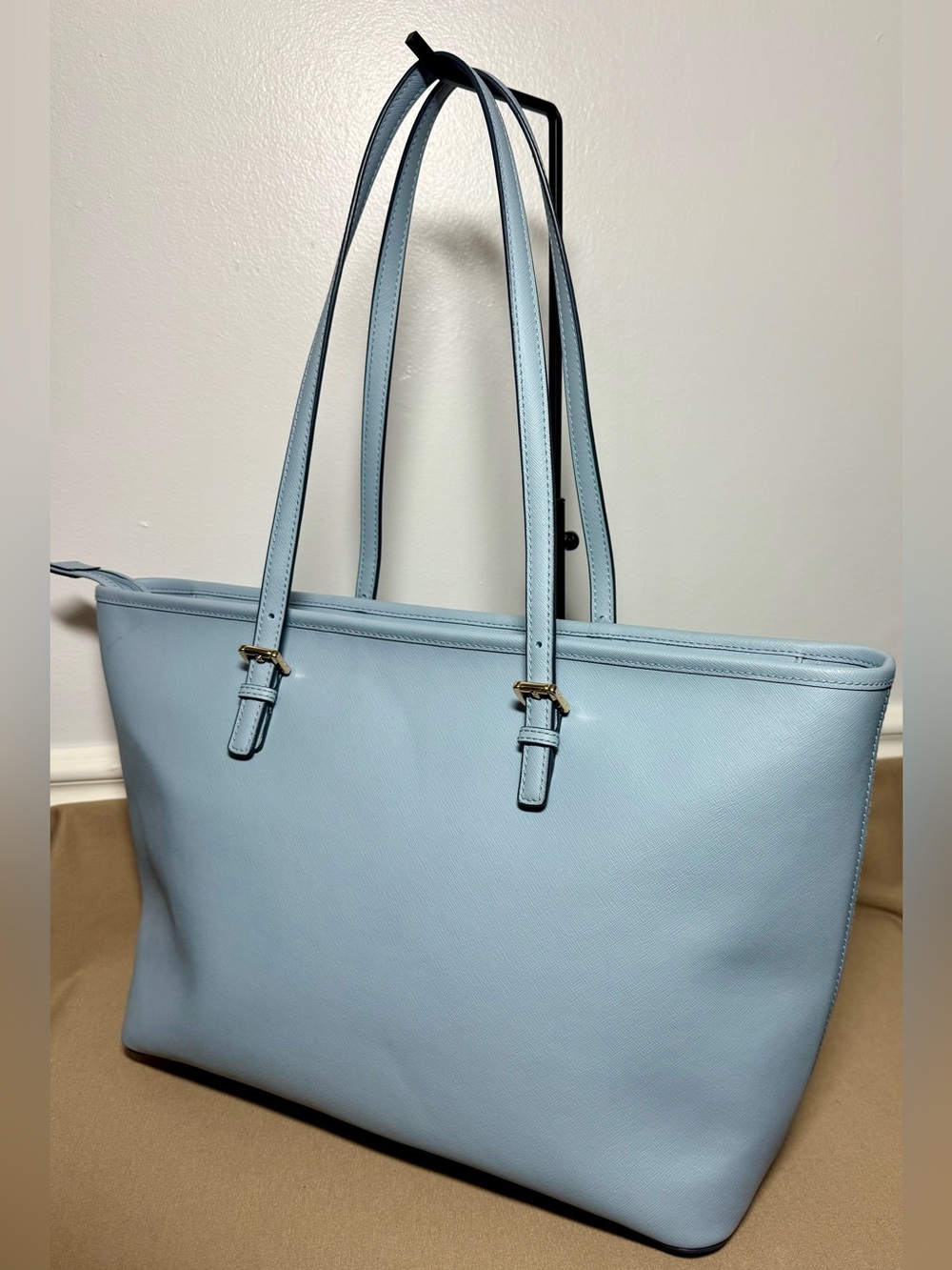Michael Kors Jet Set Travel Large Saffiano Leather Tote Bag EUC Laptop Section - Picture 5 of 14